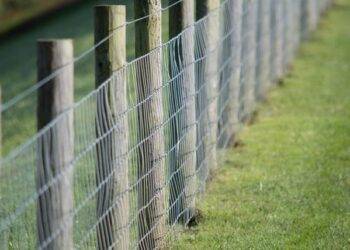 Types of Fence Wire
