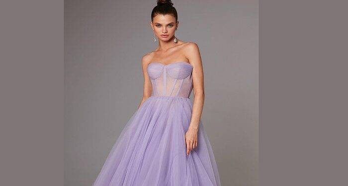 What to look for when buying dresses online?